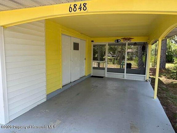 4th image of 6848 Treehaven Dr