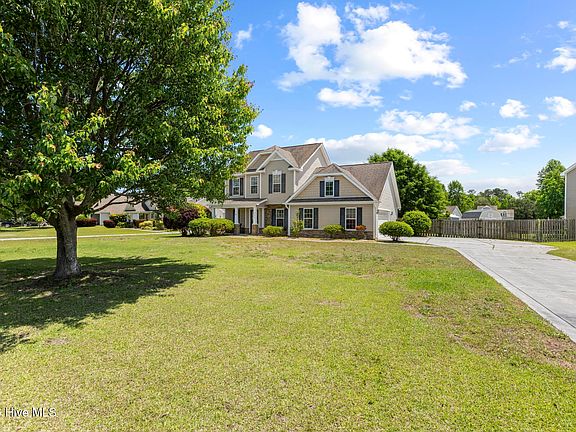 4th image of 208 Gelynda Court