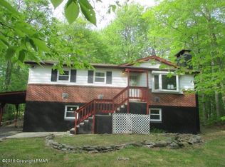 5226 Iroquois St, Tobyhanna, PA