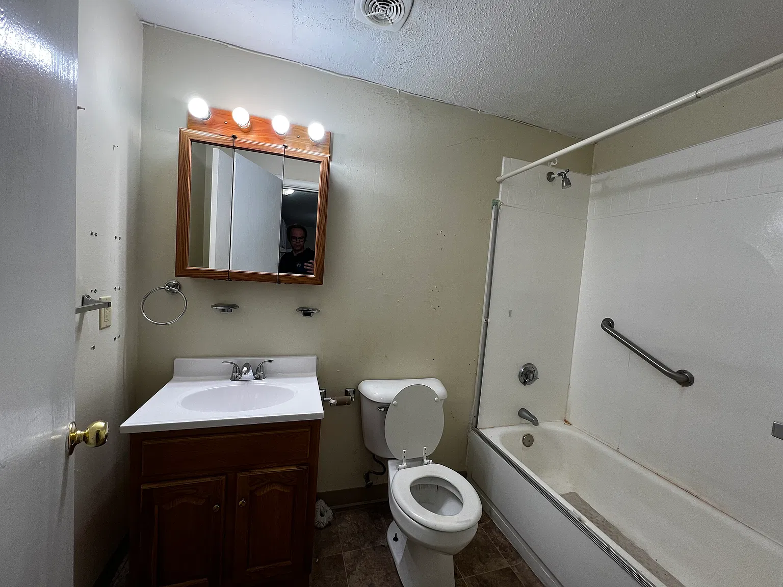 Towne Estates — Photo 2
