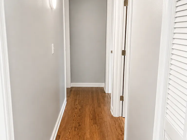 5103 Mediterranean Ct — Photo 10