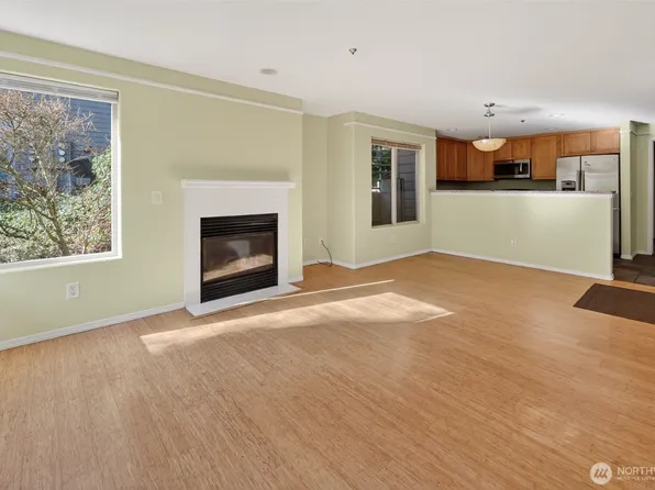 15345 Sunwood Boulevard #D104, Tukwila, WA 98188