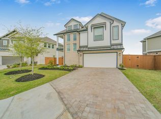 7834 Swooping Swallow Ln, Katy, TX 77493