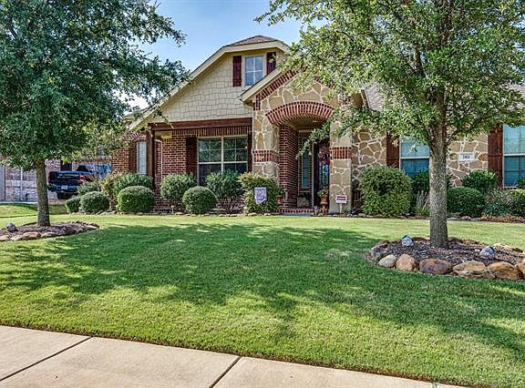 2nd image of 380 Dianna Dr
