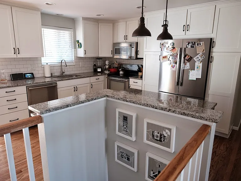 1374 S Niagara St — Photo 7