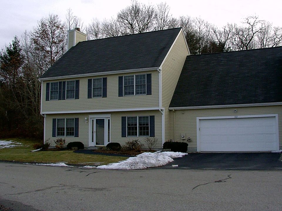 122 Clear Pond Drive