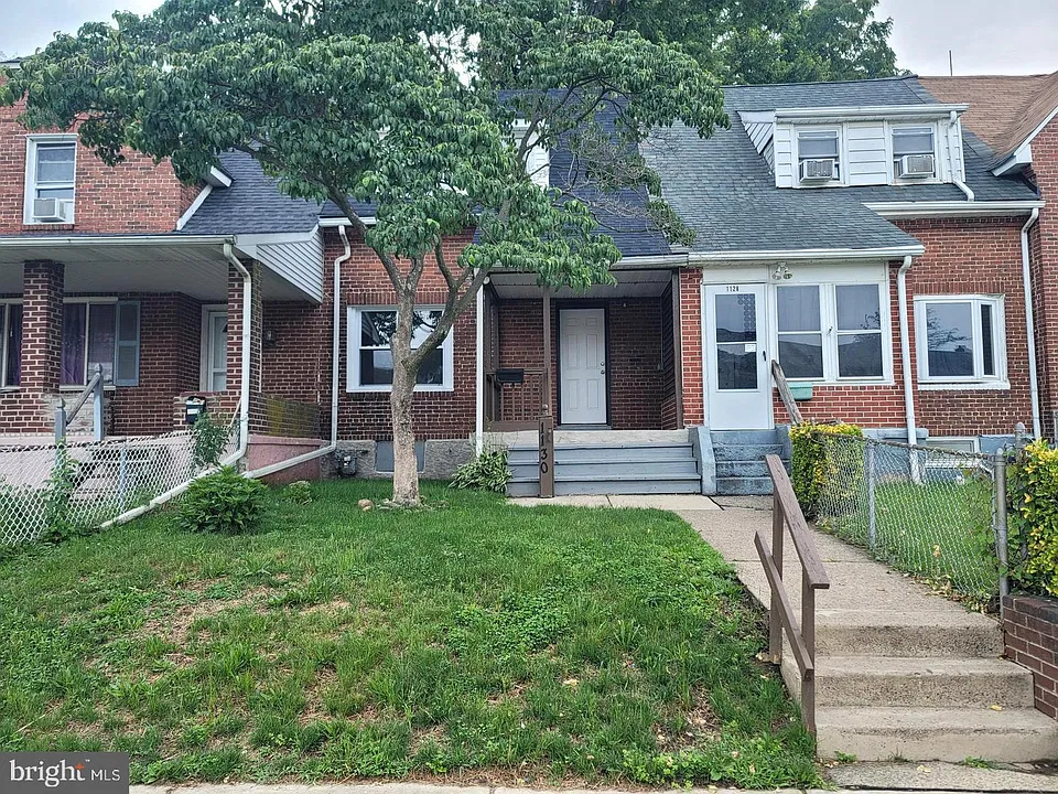 1130 Sterling Ave