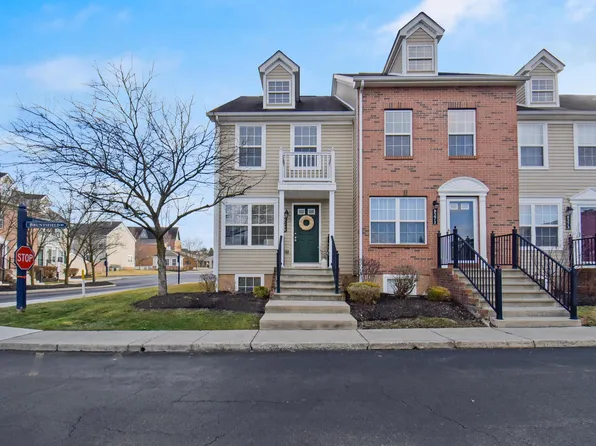 8269 Bruntsfield Rd, Columbus, OH 43235