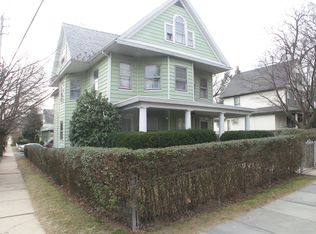 74 Mayflower Ave, New Rochelle, NY 10801