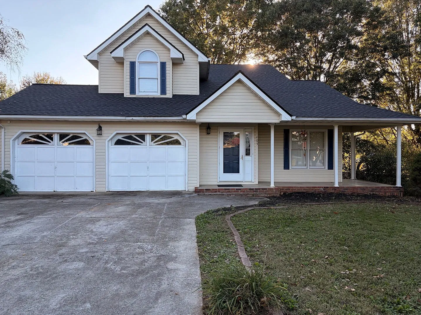 3 BR 2.5 Ba — Photo 1