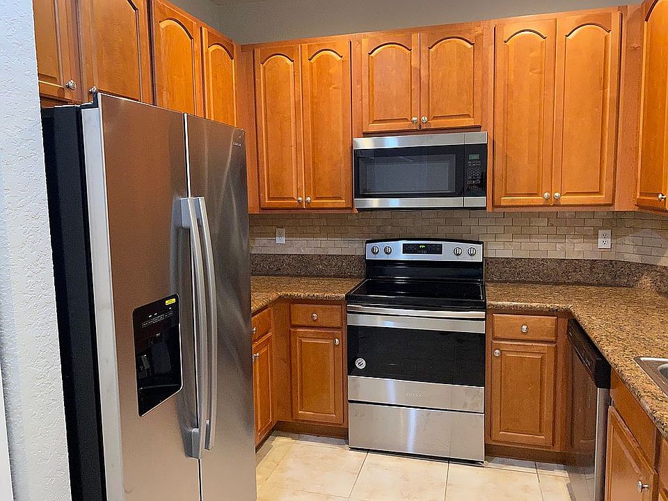 1st image of 152 Village Blvd APT I