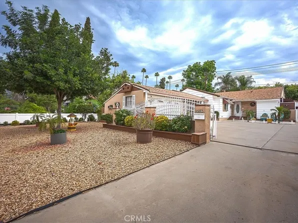 5062 Magnolia Ave, Riverside, CA 92506