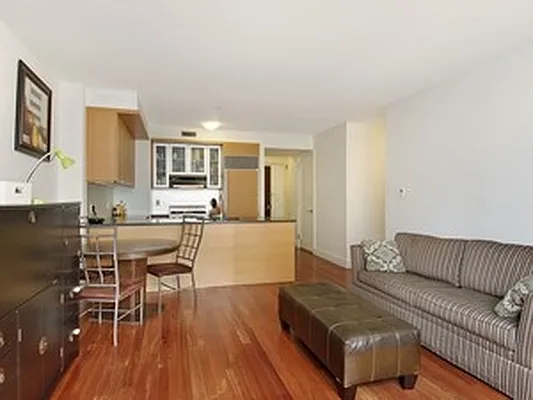 Rented by Corcoran | media 9