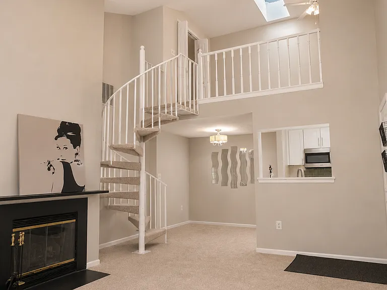 13008 Shadyside Ln #13-227 — Photo 7