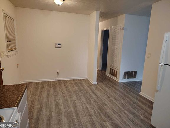 5th image of 4830 17th Ave