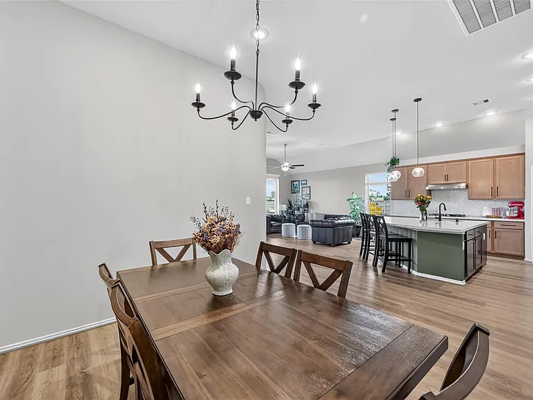 4731 Cedar Butte Ln — Photo 14