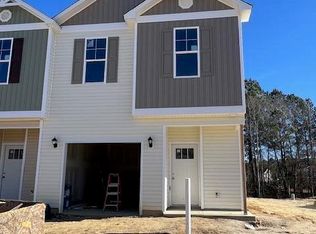 211 Crab Claw Spit Ln, Jacksonville, NC 28546