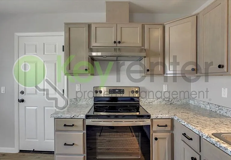 8256 Manhart Way — Photo 10