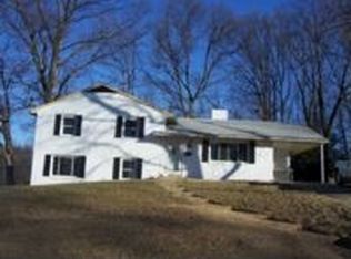 7612 Hamlet St, Springfield, VA 22151