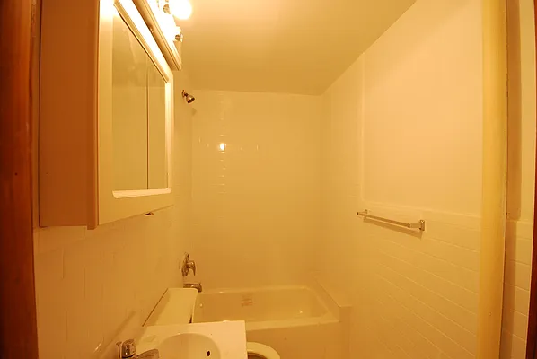 Rented by Bohemia Realty Group | media 12