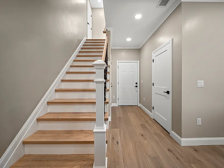 432 Jefferson St #2 — Photo 15