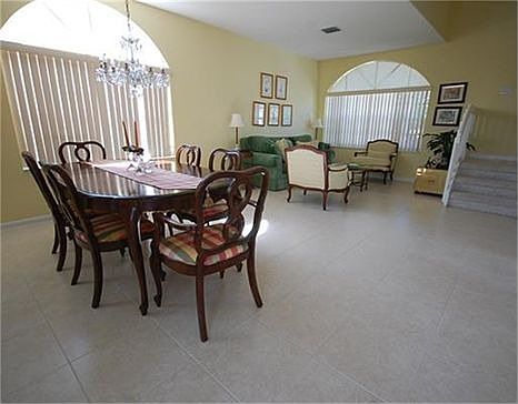 Living Room/Dining Room