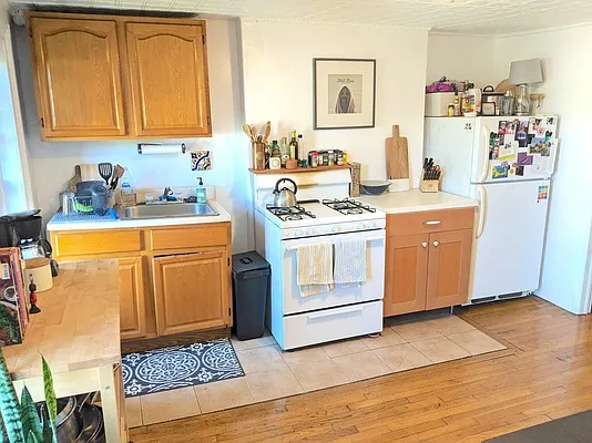 Rented by Highline Residential | media 7