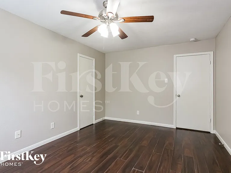 1610 Atlanta St — Photo 7