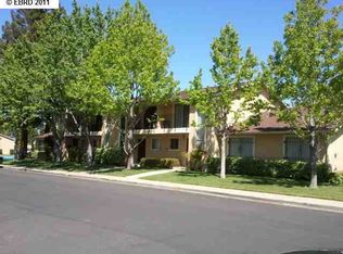 71 Meadowbrook Ave, Pittsburg, CA