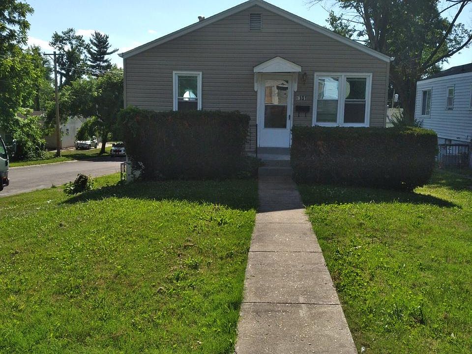 1st image of 6101 Evergreen Blvd