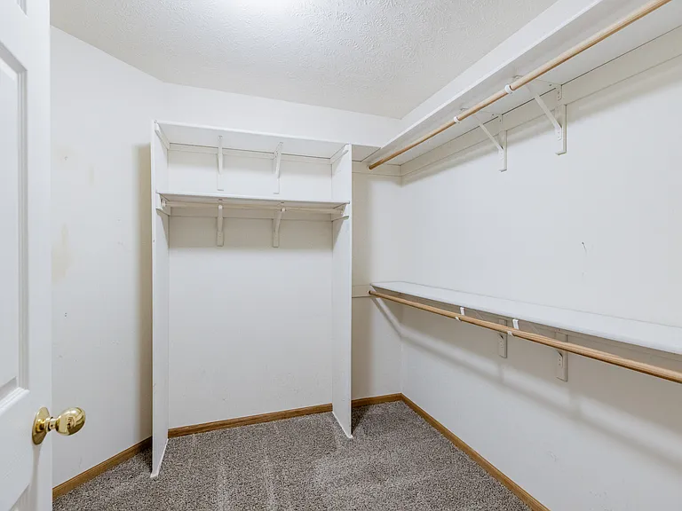 8804 Sicily Ln — Photo 41