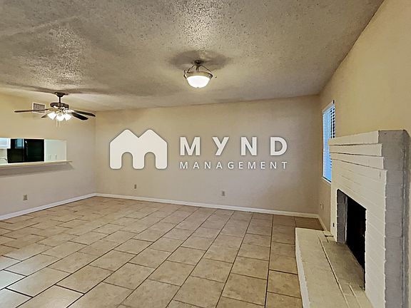 3rd image of 7825 Beauregard Cir APT 18