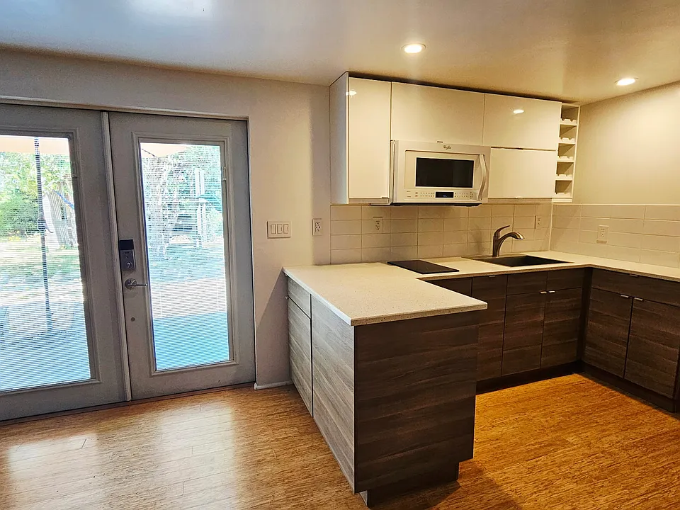 2500 SW Chicago Ct #B