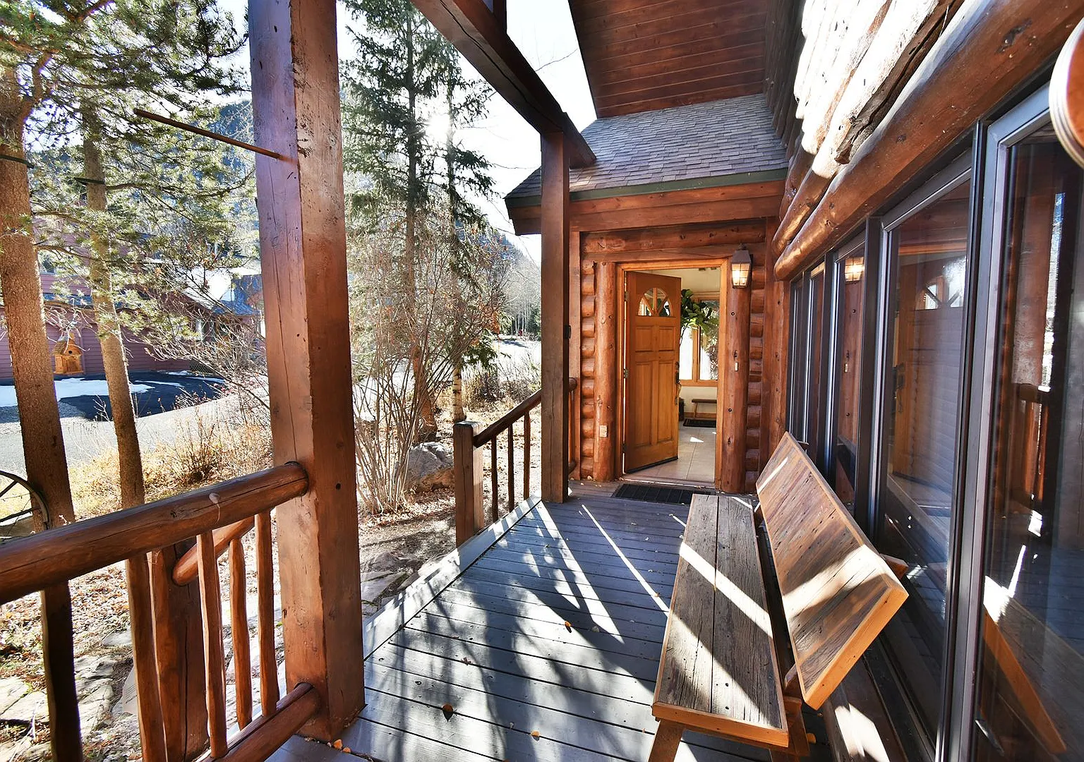 Summer Monthly Rental- 97 Sunset Drive — Photo 3