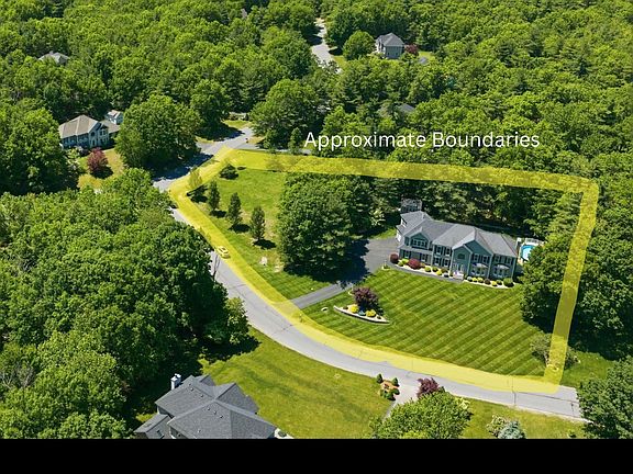 3rd image of 7 Ballard Road