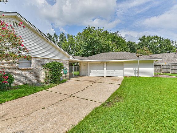 4th image of 508 Old Bayou Dr
