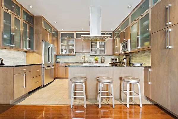 Sold by Douglas Elliman | media 5