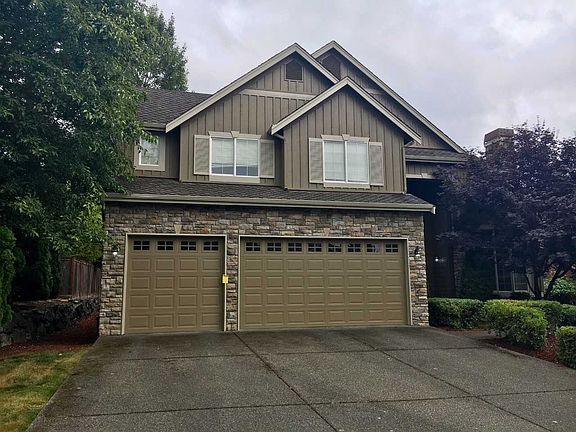 2nd image of 20627 NE 25th Ct