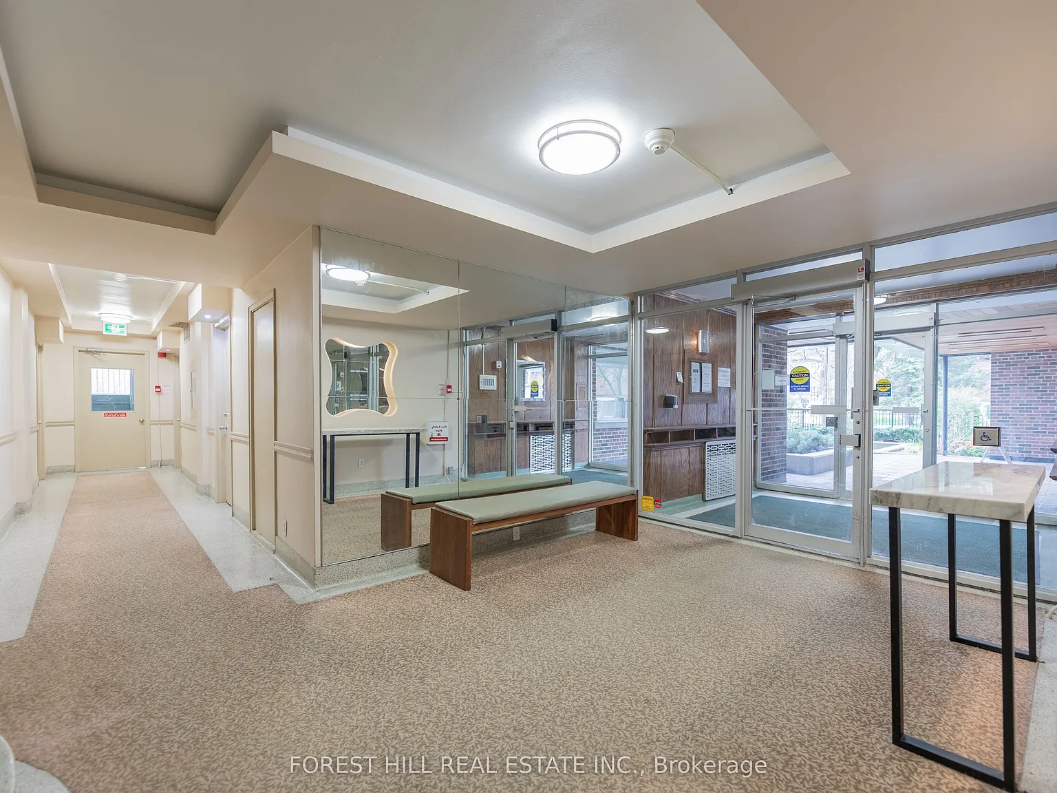 1 bed, $2,015 — Photo 3
