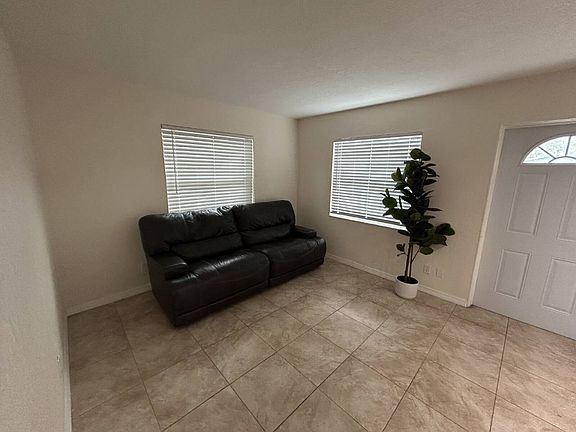 4th image of 692 73rd Ave N
