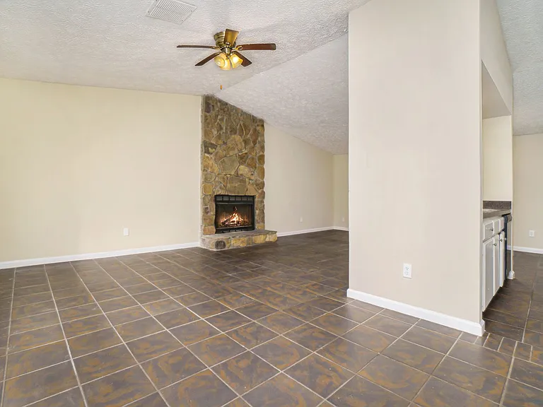 1263 Muirforest Ln — Photo 4