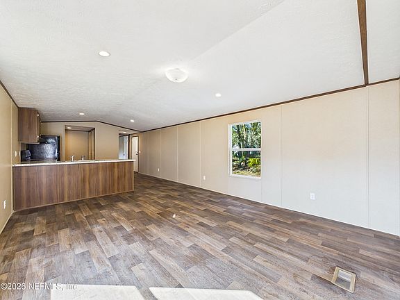 5th image of 22816 SE 64TH PLACE Avenue
