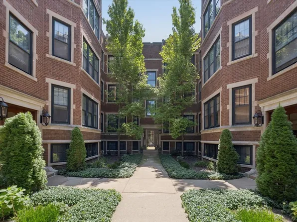 632 Sheridan Sq APT 2, Evanston, IL 60202