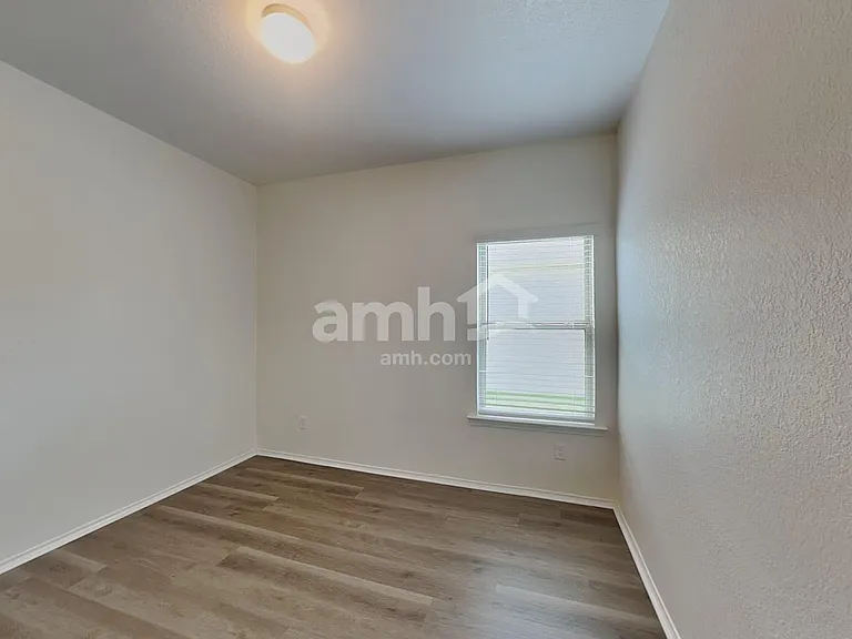 119 Laurel Grace Ln — Photo 15