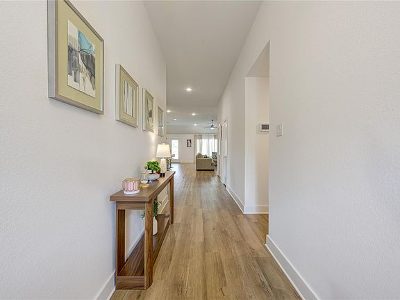 5th image of 8603 Sun Coral Dr