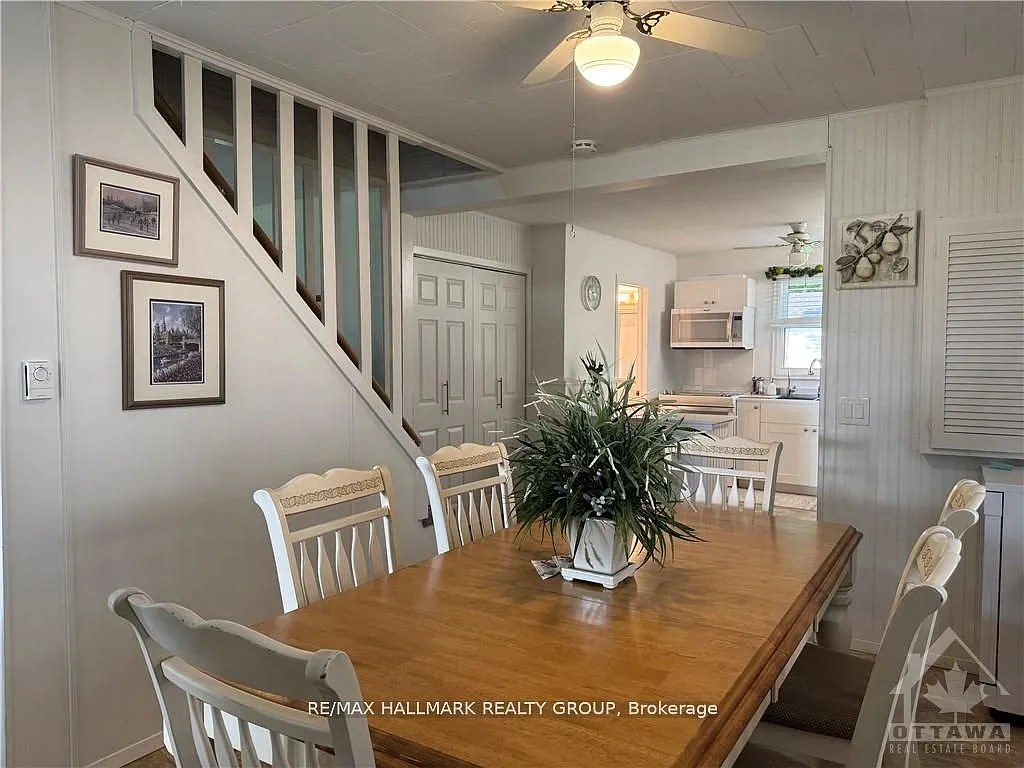 3 bed, $2,600 — Photo 2