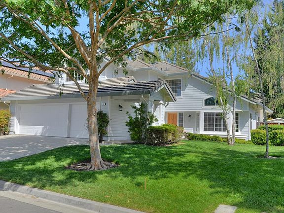 2nd image of 137 Zinfandel Cir