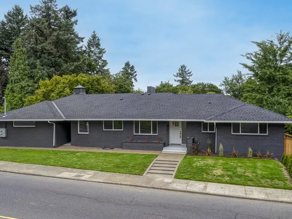 5775 SE Cesar E Chavez Blvd, Portland, OR 97202