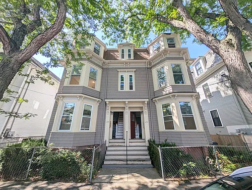 379 Windsor St #1 Photo 1
