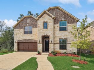 2312 McMullin Dr, Euless, TX 76040